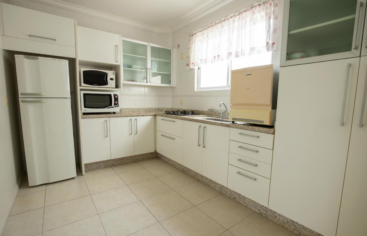 Amplo Apartamento De 3 Quartos No Centro De Balneario Camboriu N1859アパートメント エクステリア 写真
